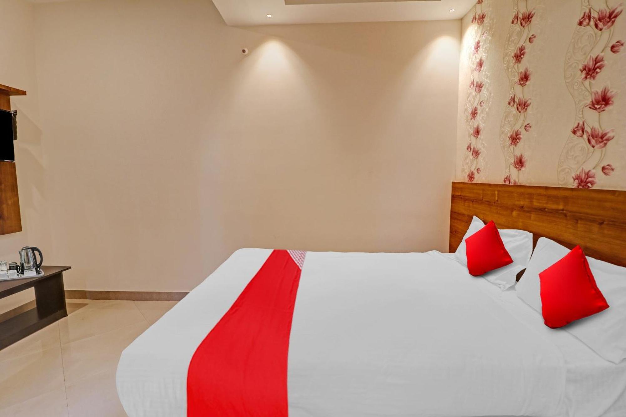 Hotel O Formula Vanivilasa Puram 外观 照片