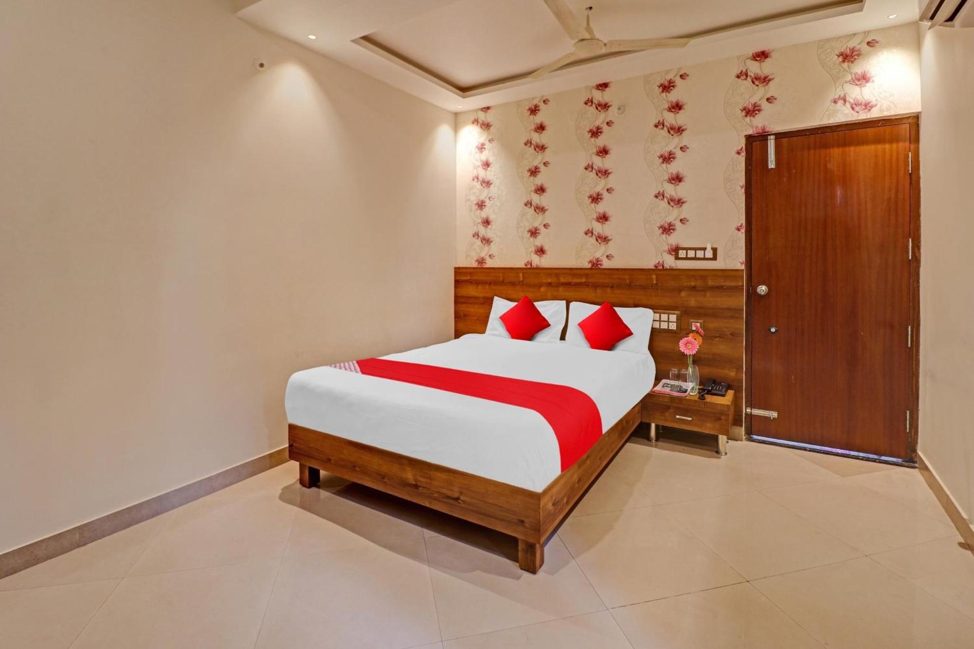 Hotel O Formula Vanivilasa Puram 外观 照片